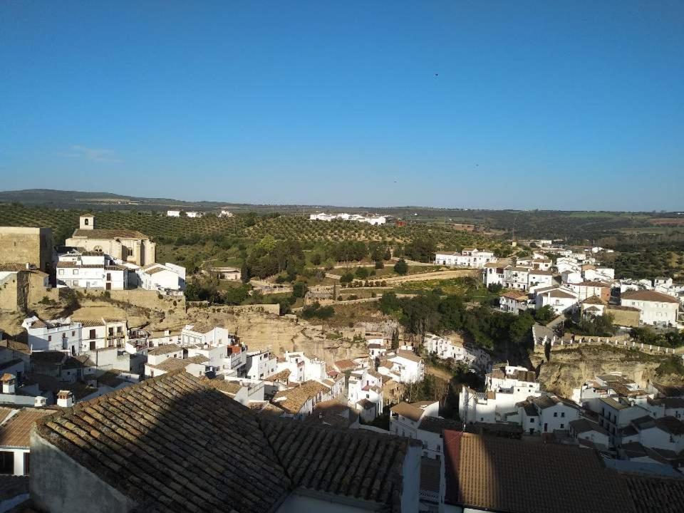 Alojamiento Rural Carmen Setenil De Las Bodegas Екстер'єр фото