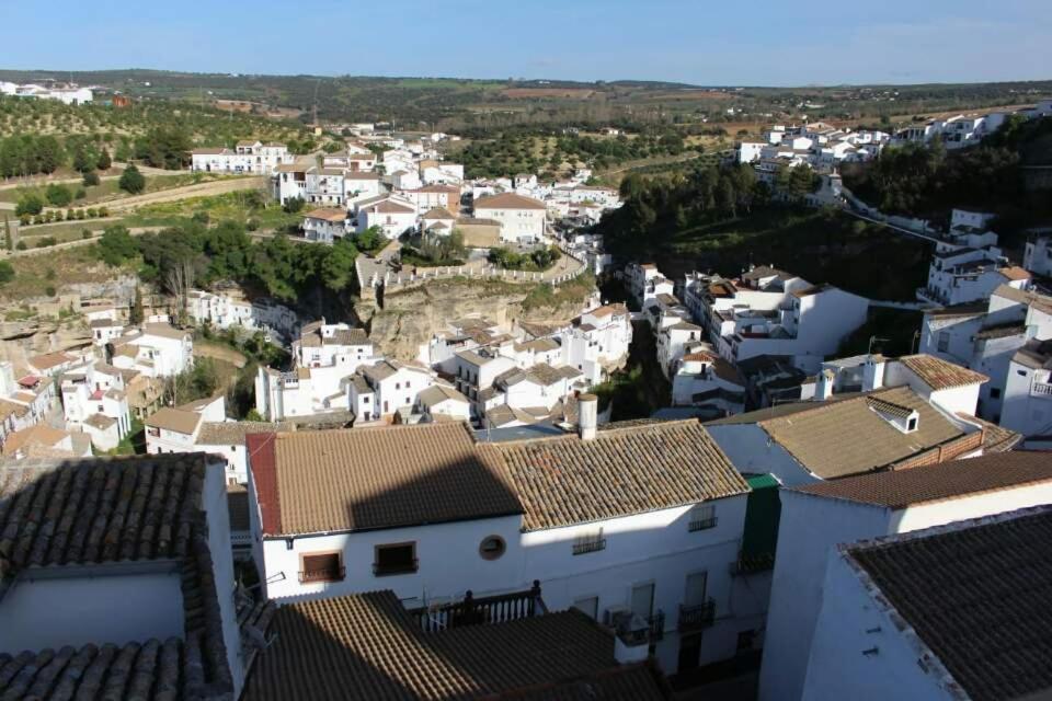 Alojamiento Rural Carmen Setenil De Las Bodegas Екстер'єр фото