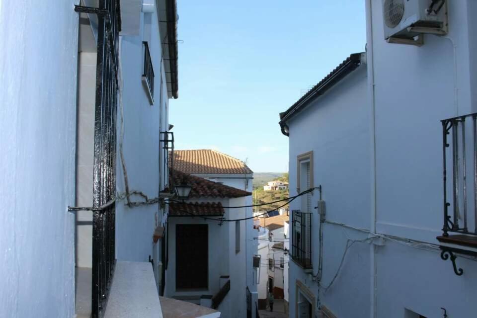 Alojamiento Rural Carmen Setenil De Las Bodegas Екстер'єр фото